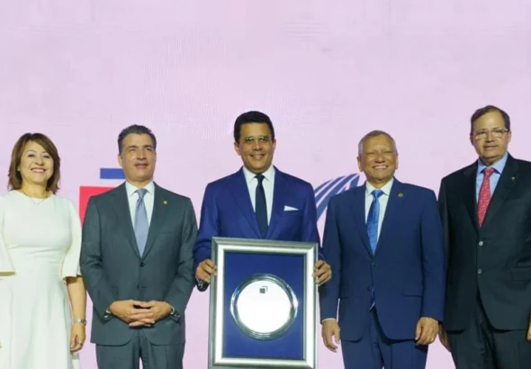 Asociación de Bancos de la República Dominicana reconoce labor del ministro David Collado